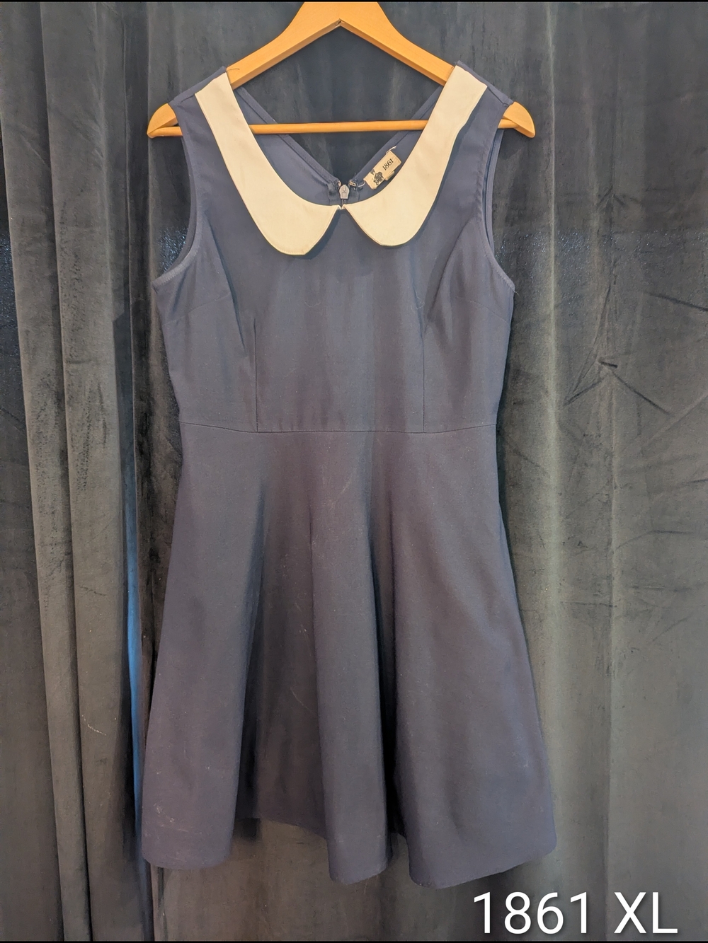 1861 Xl Dress Peter Pan Collar Navy with Cream Collar